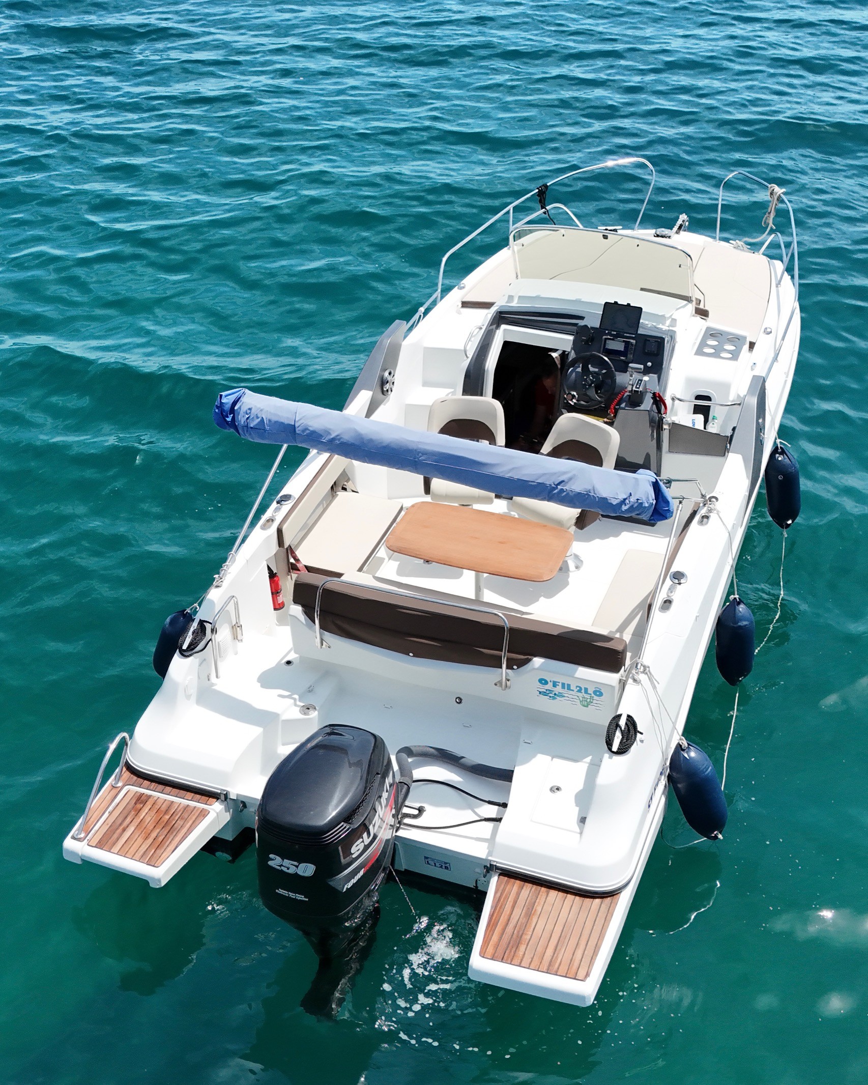 bateau_cannes_boat.jpg